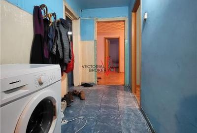APARTAMENT 4 CAMERE DECOMANDAT / METROU 5 MIN - 7