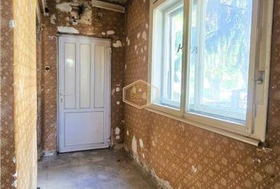 VIDEO | RAR PE PIATA! Casa P + E, teren 611 m² | Locuinta   Business | Central - 8