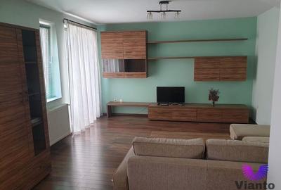 Apartament cu 2 camere decomandat, mobilat în Turnișor