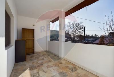 Casa cu 5 camere de inchiriat 210 mp | Eroii Revolutiei - 18