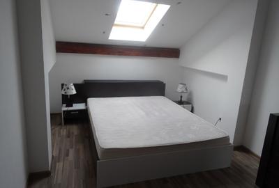 Aprtament cu doua camere, de lux, in cladire istorica, zona ultracentrala - 3