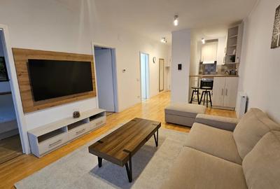 Apartament 2 camere cu metrou la scara blocului si vedere spre Sud - 12
