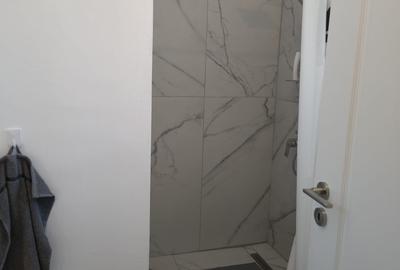 Apartament in zona centrala,finisat (cladire istorica ),mobilat,cu parcare - 16