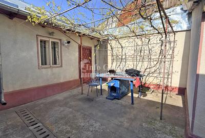 | Casa 2 camere | Curte: 134 mp + Garaj | Strada Cezar | - 2