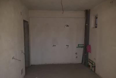 Spatiu comercial + Apartament, Fratii Golesti, teren 300 mp - 3