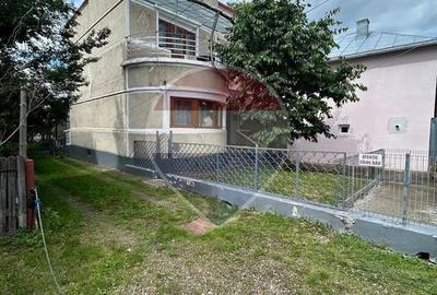 Casă de vânzare | Rădăuți | Ștefan cel Mare + 2 garaje - 2