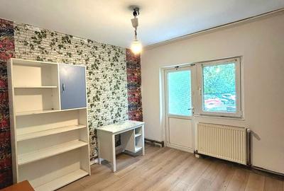 Apartament 3 camere, decomandat, parter, zona Lipovei - 3