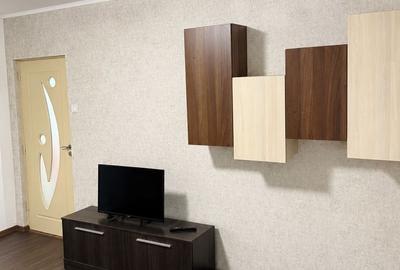 Apartament cu 2 camere semidecomandat, mobilat în Girocului