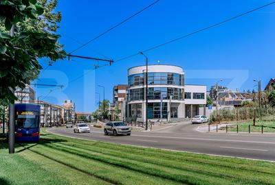 Birou, de 182.00 mp, în Nufărul