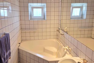 Vitan Mall, Foisorului, 3 camere, bloc reabilitat, decomandat etaj 6 din 8 - 13