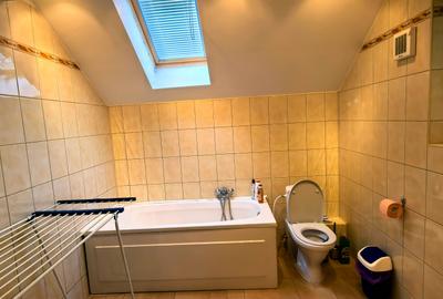 Vila Breaza  213Mp , teren 419mp , zona centrala , comision 1,5% - 31