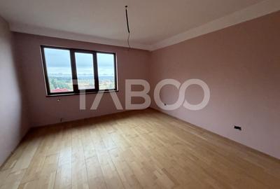 Casa cu potential de investitie 7 camere foisor 4 bazine de pesti - 10