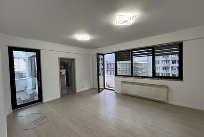 Apartament cu 4 camere decomandat în Dorobanți