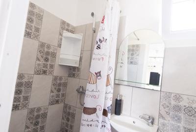 Exclusiv! Pensiune 6 camere - Vama Veche - Centru - 239.000 euro (Cod E8) - 50