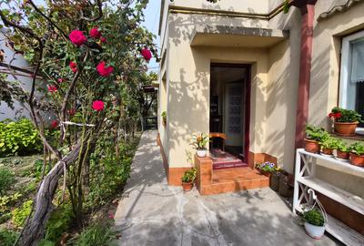 Faleza Nord - casa constructie chirpic 72 mp  + teren 293 mp (deschidere 11.5 ml - 1