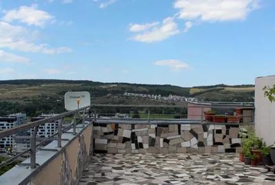 Apartament cu 2 camere decomandat, mobilat în Florești