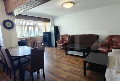 Apartament cu 3 camere decomandat, mobilat în Ultracentral