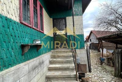 VANZARE CASA  TEREN - 12