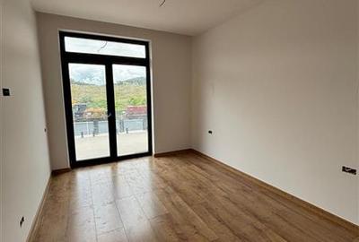 Casa Premium, 4 camere, 163mp utili, teren 636mp, toate utilitatile, Sanpetru-Ha - 8