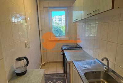 2 camere decomandată | 1 min metrou Râul Doamnei - 4