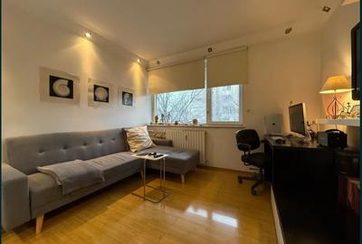 Apartament cu 2 camere, mobilat în Gara de Nord