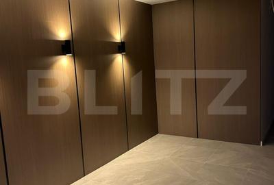 Apartament cu 3 camere decomandat în Torontalului