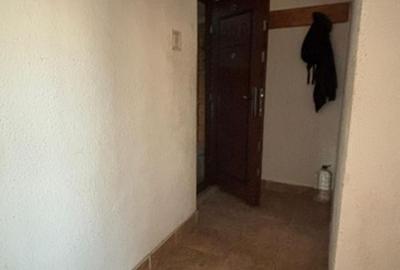 Apartament 2 camere , zona Decebal - 2