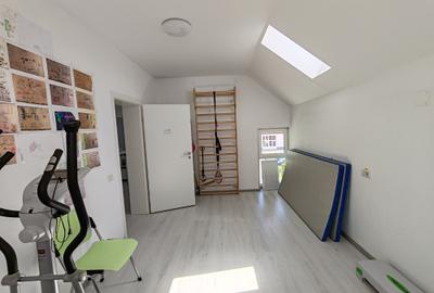 Apartament 3 camere pretabil sediu firma, spatiu comercial zona Str. Lunga - 3