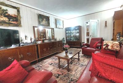 Apartament 3 camere Decomandate 76 mp parter inalt cu 2 Bai Balcon CETATE Piata - 2