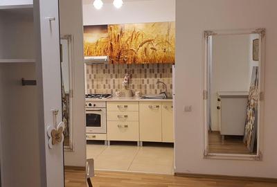 Apartament cu 2 camere semidecomandat, mobilat în Titan