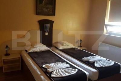 Spațiu comercial, de 450.00 mp, în Crișan