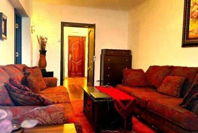 Apartament cu 2 camere semidecomandat, mobilat în Sebastian
