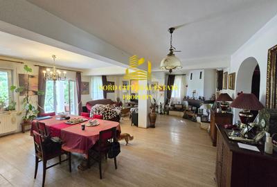 VILA PE MALUL LACULUI | IZVORANI | PONTON PROPRIU - 27