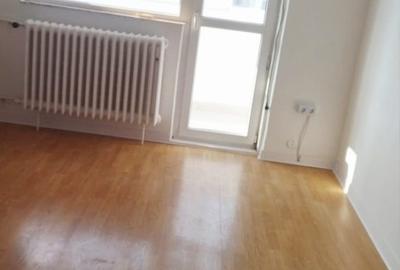 Proprietar2 camere, dec 54 mp, renovat 2026/1983 | Arena Națională – Metrou 8min - 14