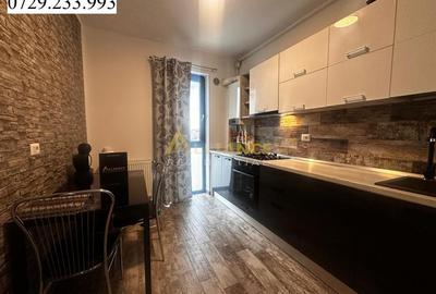 Apartament cu 3 camere decomandat, mobilat în Berceni