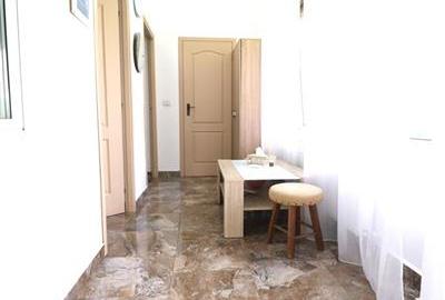 Apartament cu 2 camere,centrala proprie , ultracentral - 8