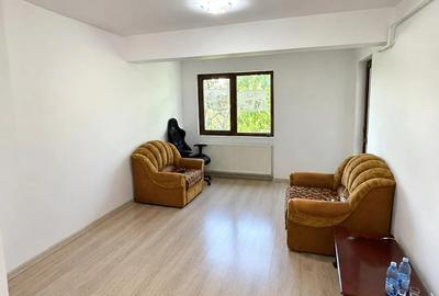 Apartament cu 2 camere semidecomandat în Valea Lupului