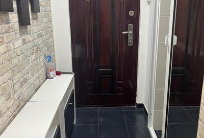 Apartament cu 2 camere nedecomandat, mobilat în Inel II