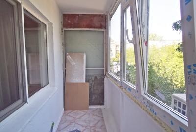 Inchiriere Gars 42mp la Veteranilor  bloc de 4 etaje langa metrou Lujerului 10 m - 7