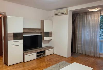 Apartament cu 2 camere semidecomandat, mobilat în Domenii