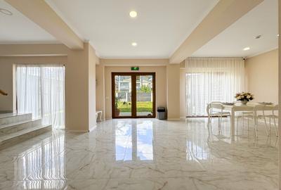 Pensiune de vanzare Costinesti, 26 camere duble, complet functionala - 8
