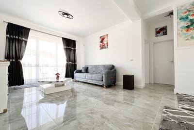 2 Camere - Bucatarie Inchisa - 2 Parcari - 2