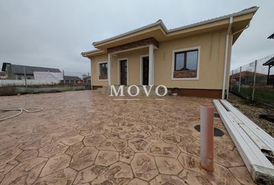 Duplex cu 3 camere în Sânandrei
