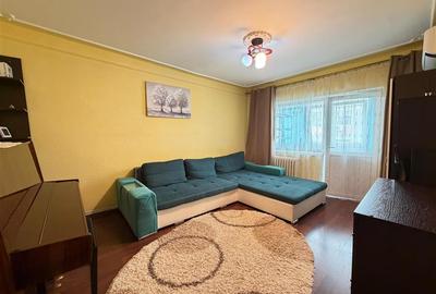 Apartament cu 4 camere decomandat în Târgu Cucu