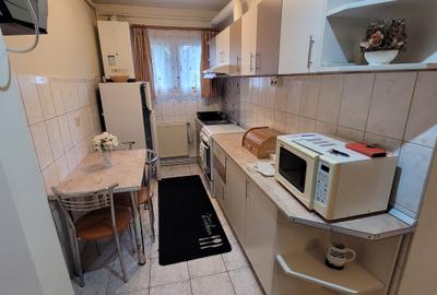 Inchiriem apartament cu 2 camere, strada Uranus - 2