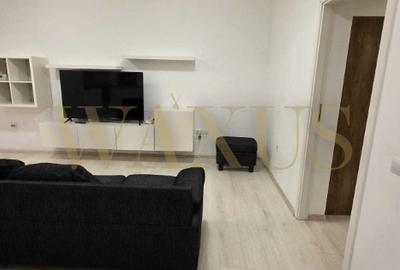 Apartament cu 3 camere semidecomandat, mobilat în Florești