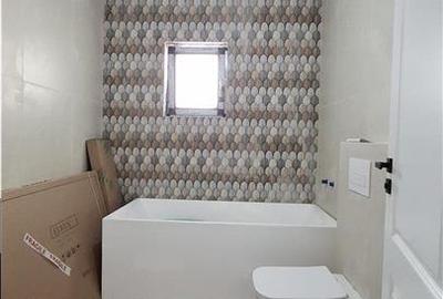 Casa Holboca 4 camere | 2 bai | Incalzire pard |Teren 465 mp | 0% Comision - 15