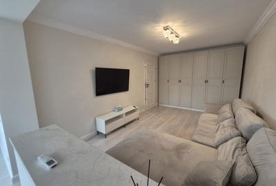 Apartament cu 3 camere decomandat, mobilat în Gorjului