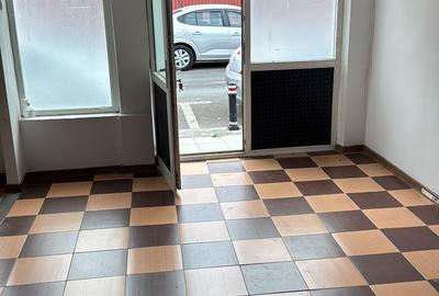Lacul Tei inchiriere spatiu comercial langa Facultatea de Constructii - 2