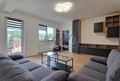 Apartament cu 2 camere semidecomandat, mobilat în Iris